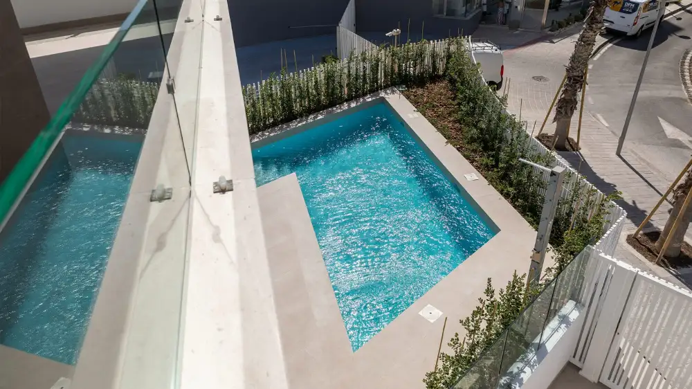 EKSKLUZYWNA WILLA Z PRYWATNYM BASENEM Z WIDOKIEM NA MORZE - Mieszkanie na sprzedaż