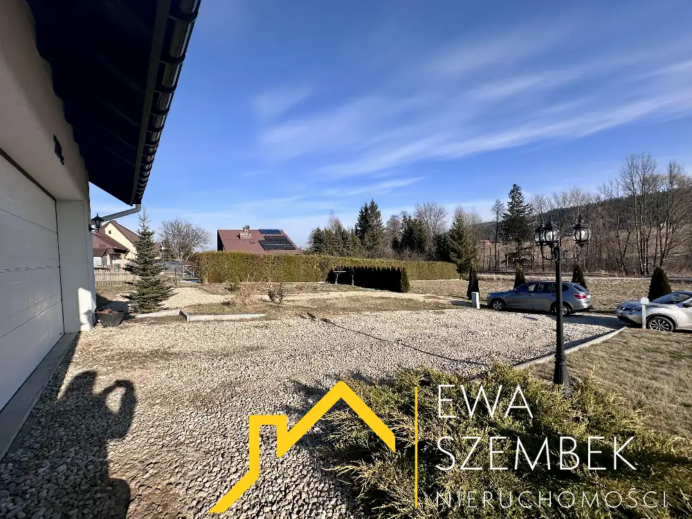 Dom w spokojnej okolicy - Dom w górach na sprzedaż