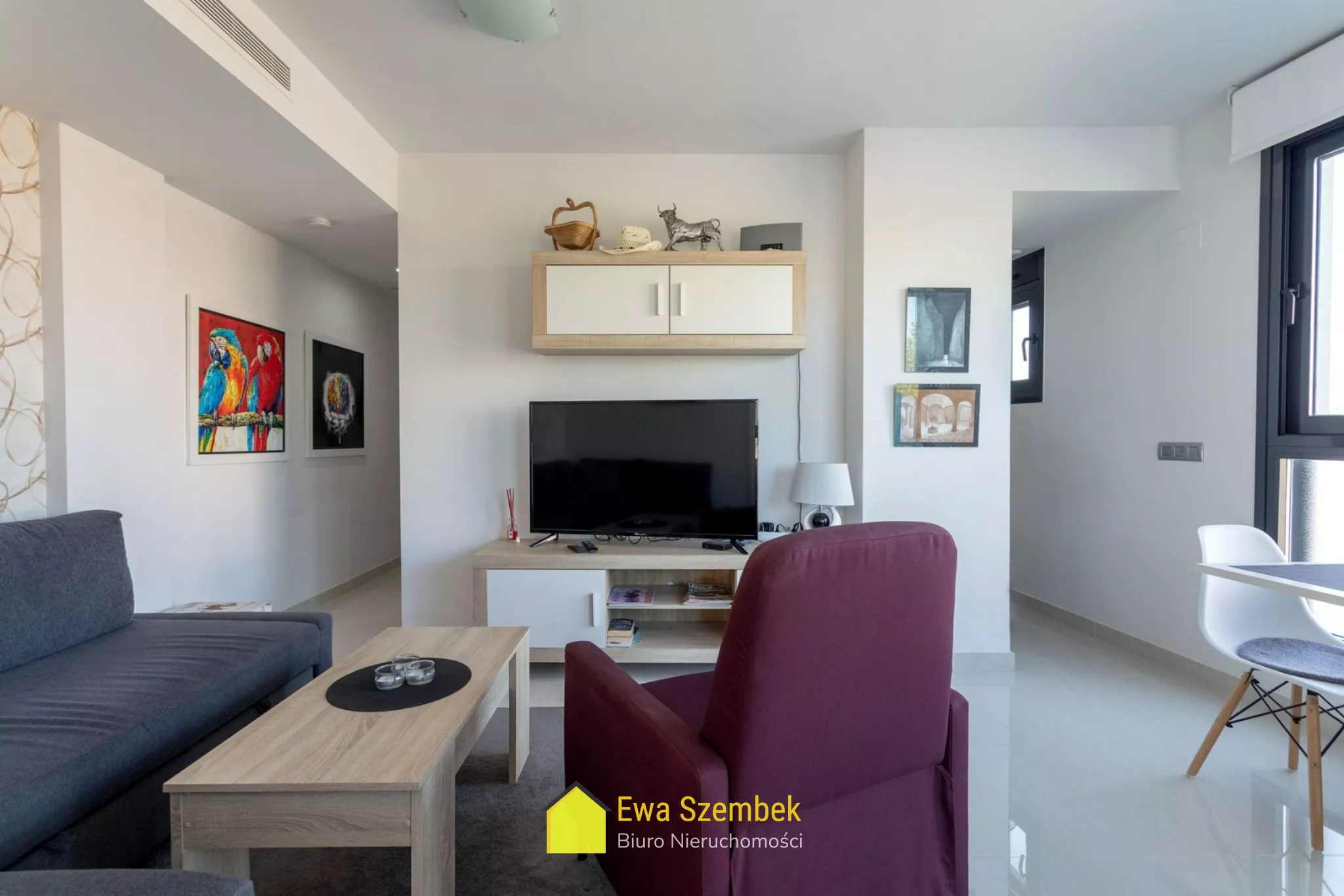 NOWOCZESNY APARTAMENT Z BASENEM W CENTRUM TORREVIEJA - Mieszkanie na sprzedaż