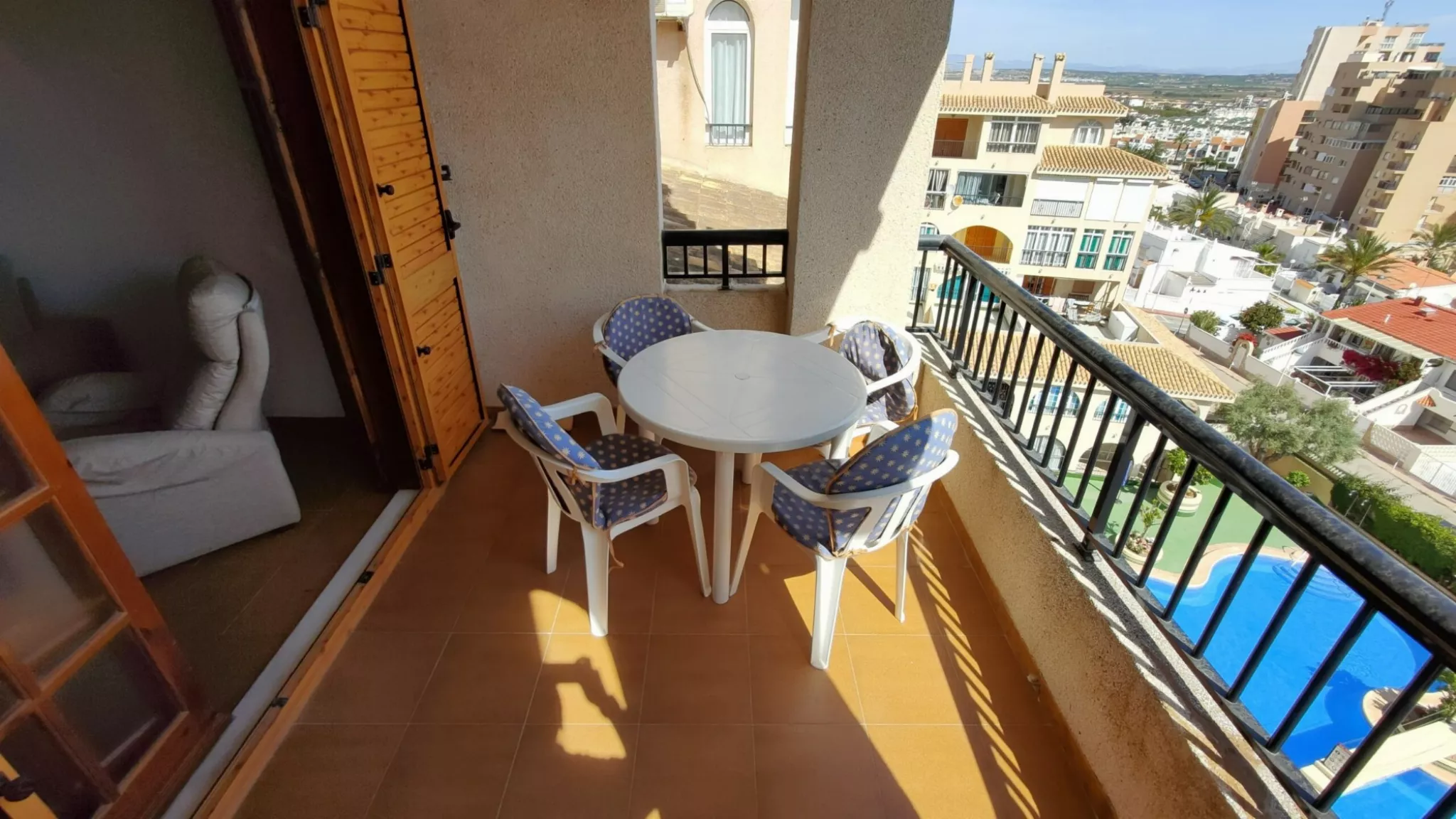 APARTAMENT Z WIDOKIEM NA MORZE I BASEN W LA MATA, TORRE - Mieszkanie na sprzedaż