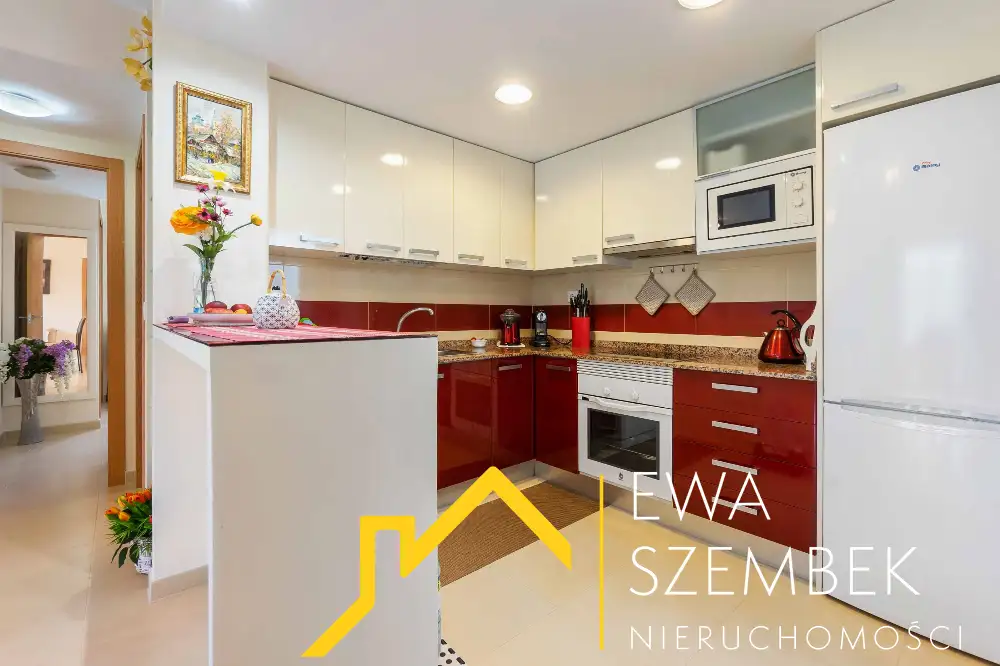 APARTAMENT Z BASENEM, 200M OD PLAŻY W LA MATA - Mieszkanie na sprzedaż