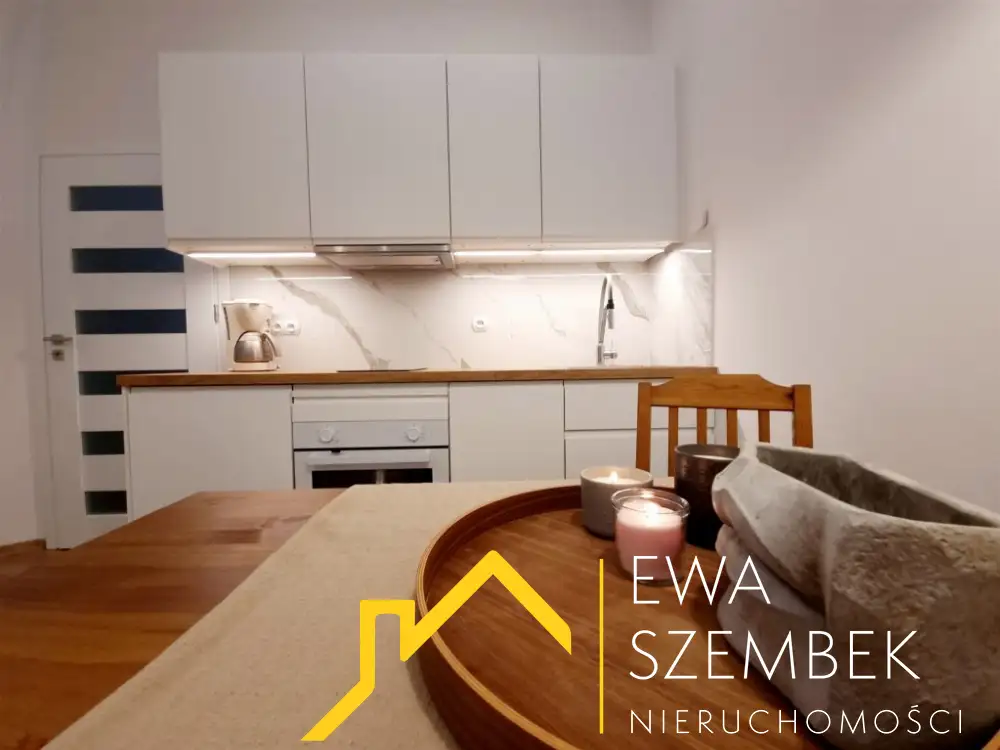 Stare Miasto/ salon z aneksem + sypialnia - Mieszkanie na wynajem Kraków