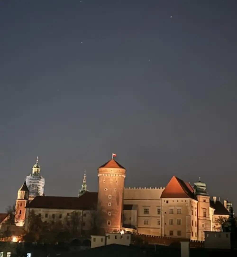 Stare Miasto mieszkanie sprzedam z widokiem na Wawel - Mieszkanie na sprzedaż Kraków