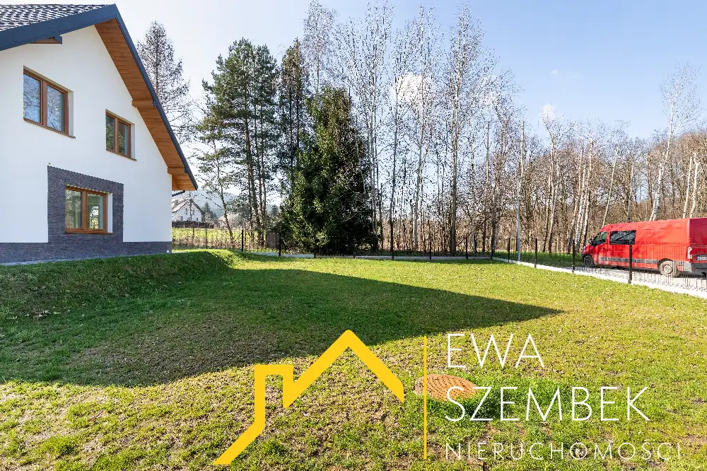 Dom o powierzchni 160m2, działka 564m2 - Dom w górach na sprzedaż