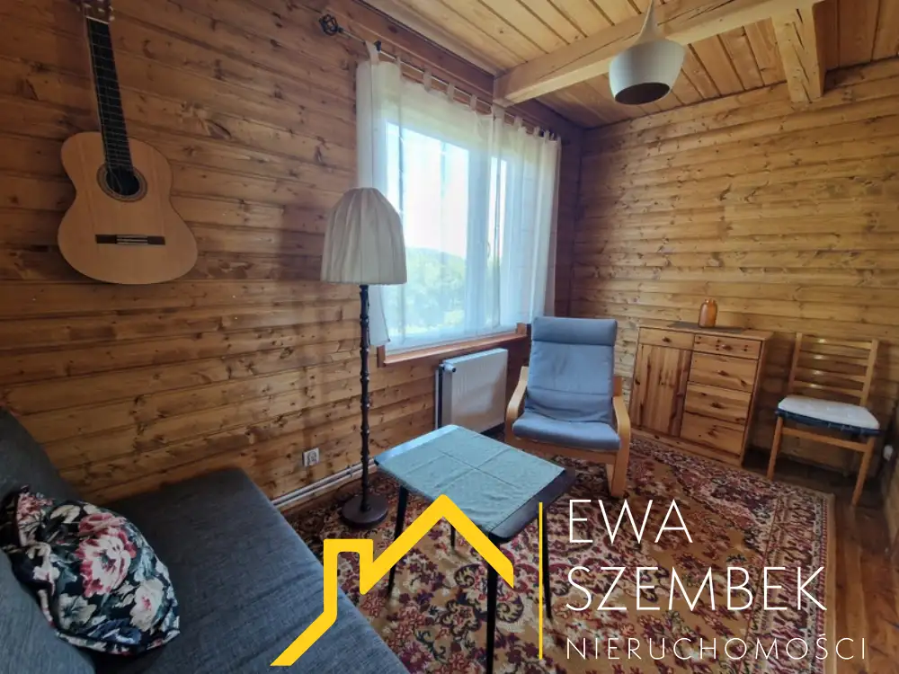 Drewniany dom o powierzchni całkowitej 66,70m2, użytkowej 50,40m2, działka 2000m2 - Dom w górach na sprzedaż