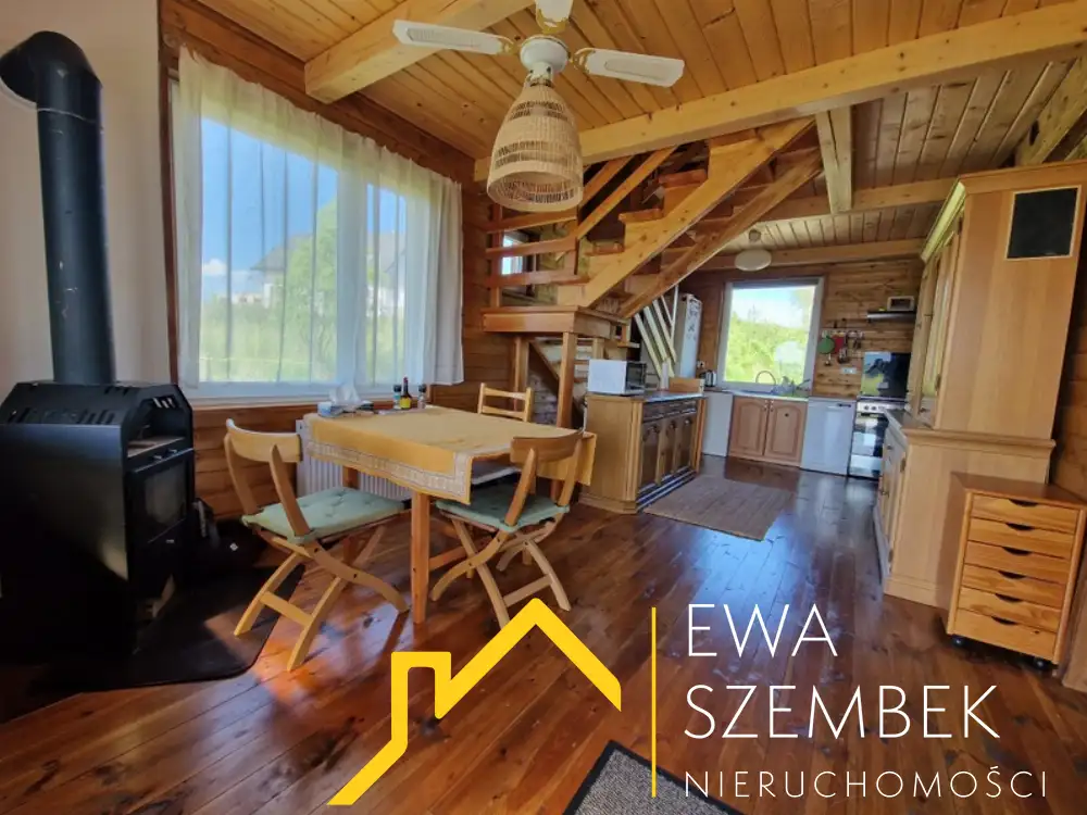 Drewniany dom o powierzchni całkowitej 66,70m2, użytkowej 50,40m2, działka 2000m2 - Dom w górach na sprzedaż
