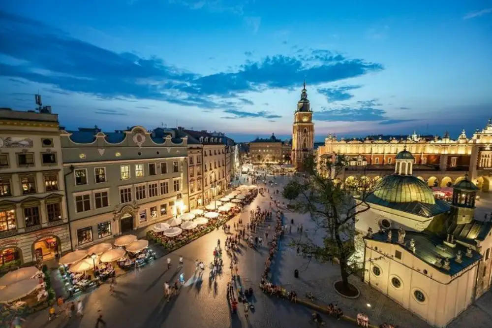 Kamienica do sprzedaży na Starym Mieście - Kamienice i obiekty na sprzedaż Kraków