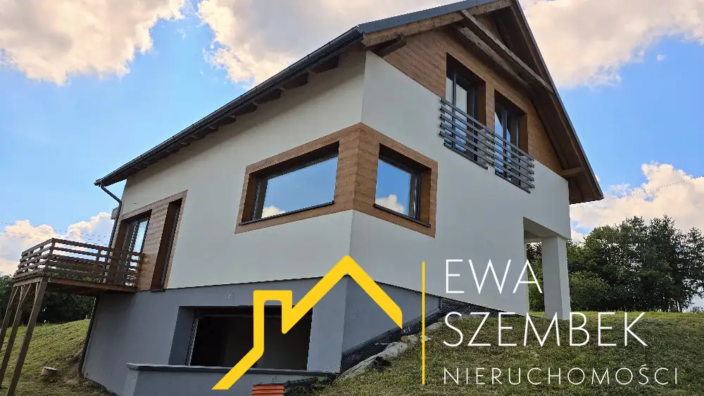 Dom o pow. 280 m2, działka 800 m2