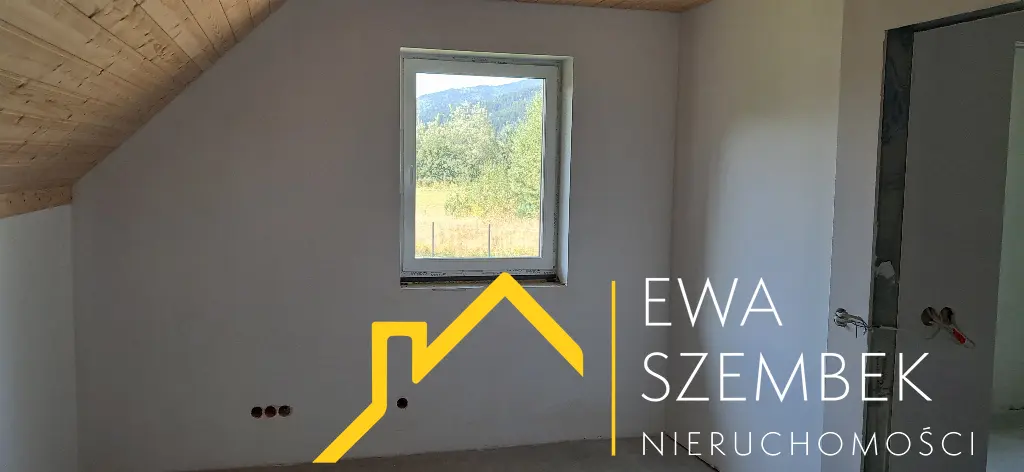 Nowoczesny dom w malowniczym rejonie Limanowej - Dom w górach na sprzedaż