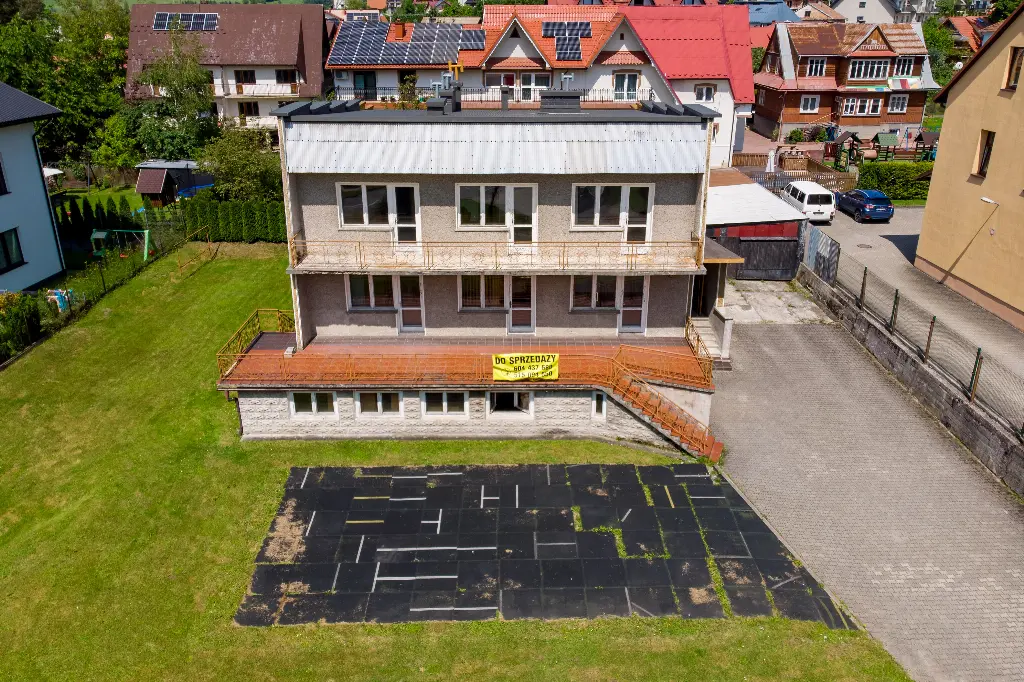 Wyjątkowy dom z potencjałem w centrum Rabki-Zdrój – idealny na inwestycję - Dom w górach na sprzedaż
