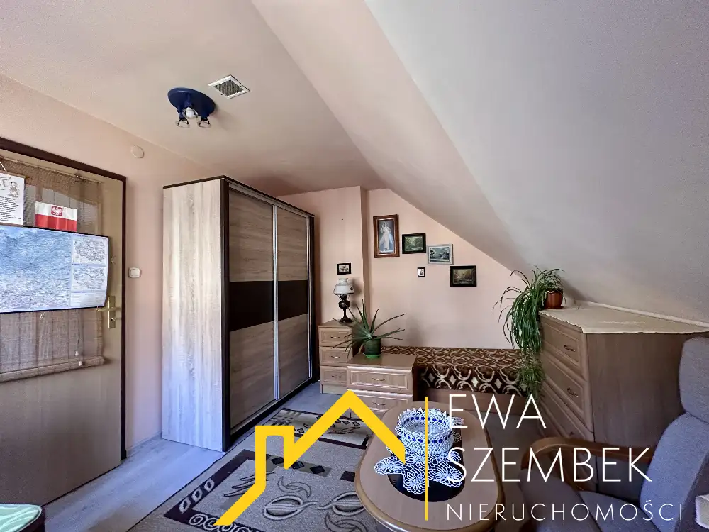 Dom w Beskidzie Małym z pięknym widokiem na góry - Dom w górach na sprzedaż