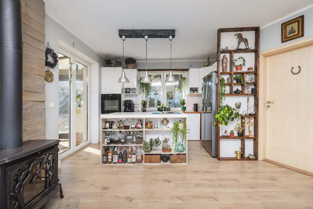 Dom z przepięknym widokiem na Beskid Wyspowy - Dom w górach na sprzedaż