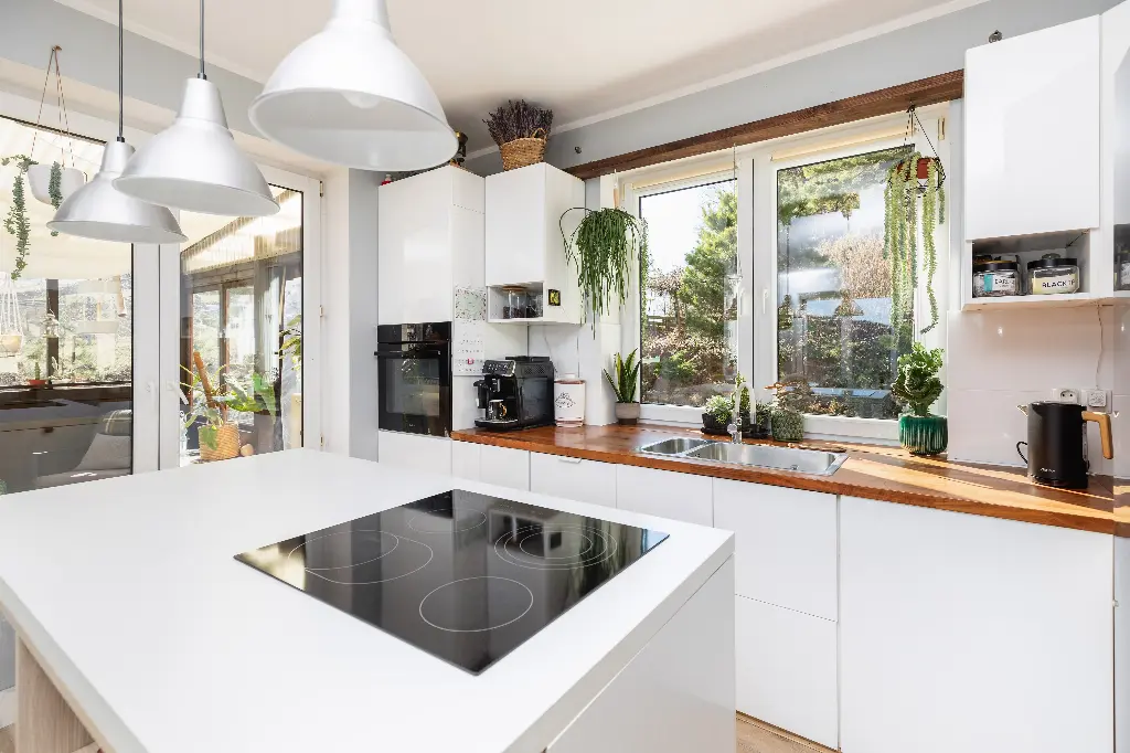 Dom z przepięknym widokiem na Beskid Wyspowy - Dom w górach na sprzedaż