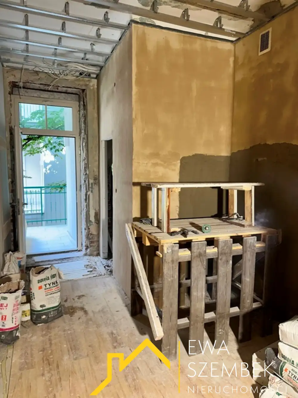 Ok Wawelu/ 52 m2/ winda/ MPEC/ apartament do remontu - Mieszkanie na sprzedaż Kraków