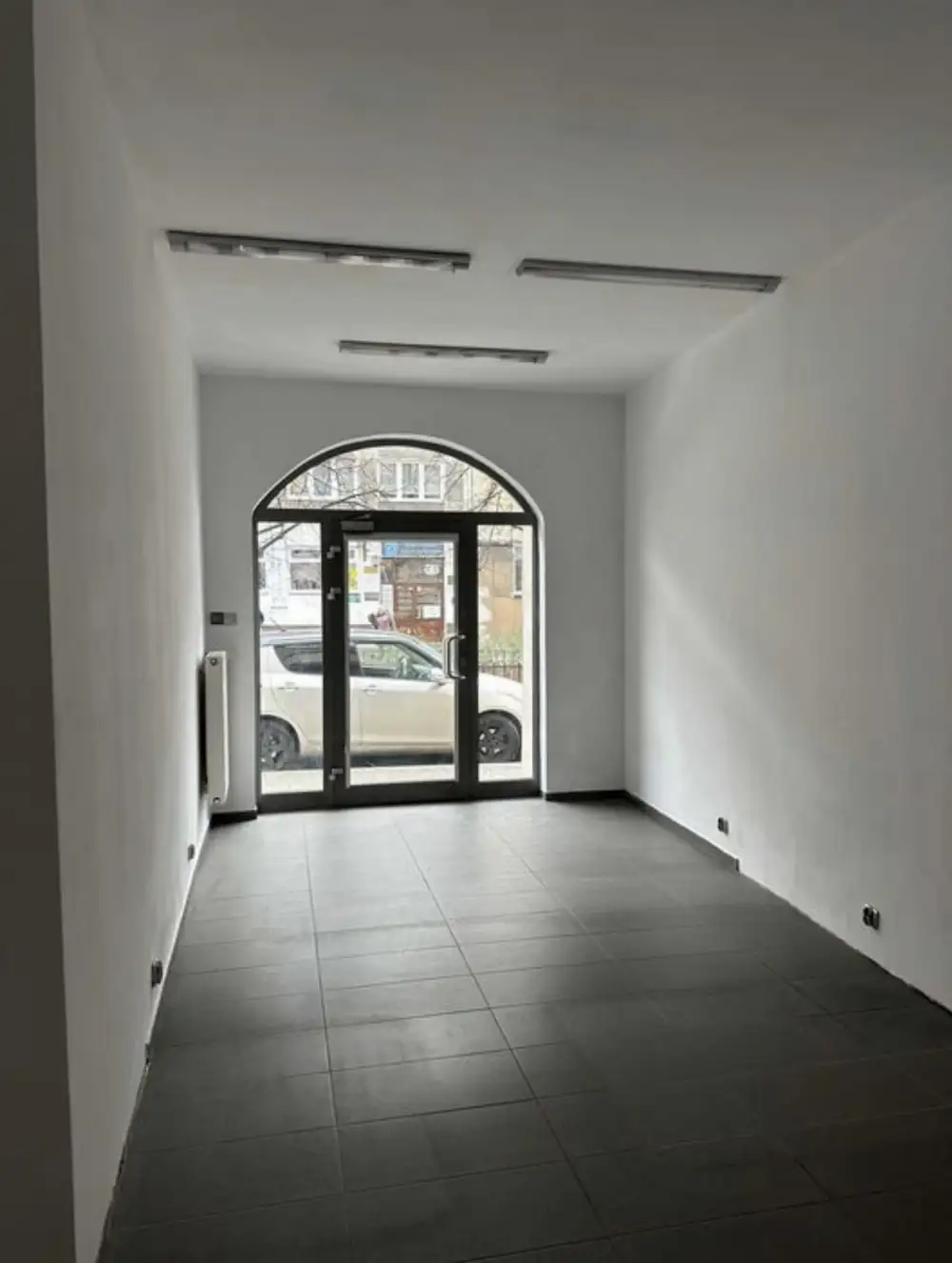 Lokal handlowy do wynajmu okolica ul. Długiej. - Lokal handlowy na wynajem Kraków