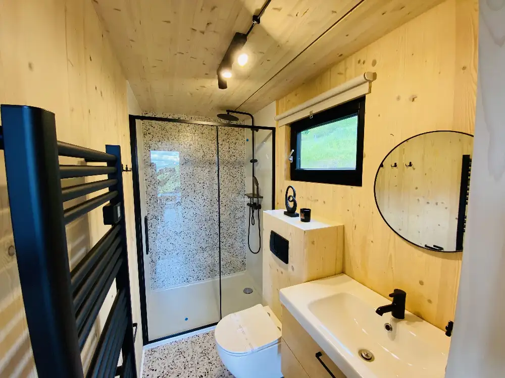 Twój azyl w naturze - cisza, przestrzeń i wyjątkowy design - Dom w górach na sprzedaż