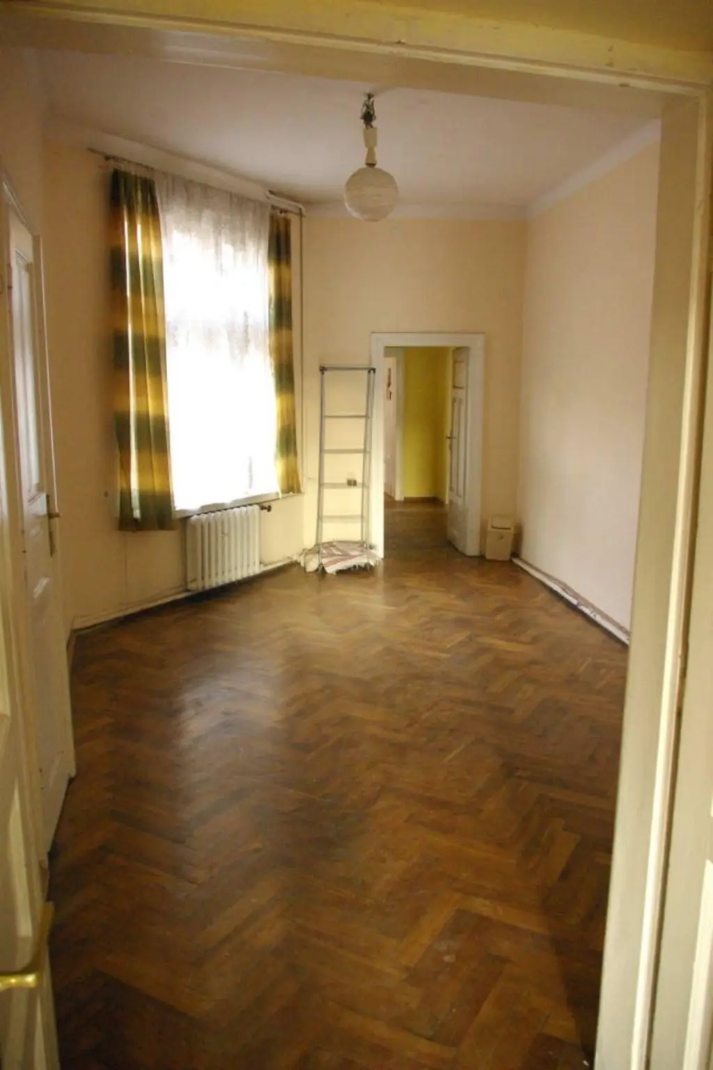 Stare Miasto mieszkanie sprzedam do remontu - Mieszkanie na sprzedaż Kraków