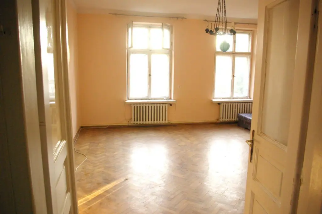 Stare Miasto mieszkanie sprzedam do remontu - Mieszkanie na sprzedaż Kraków