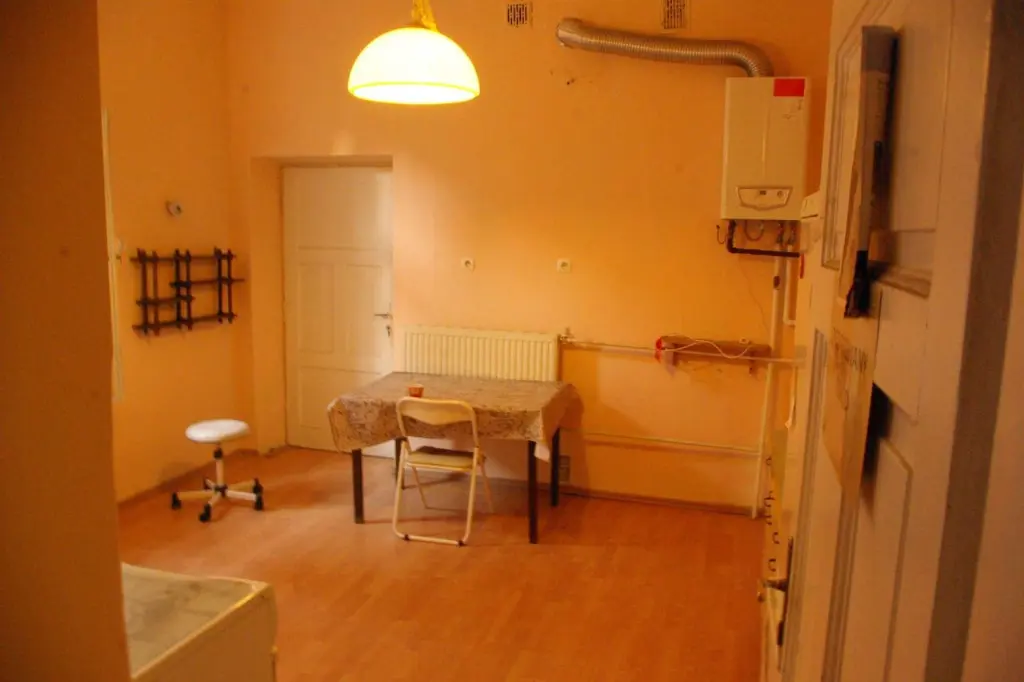 Stare Miasto mieszkanie sprzedam do remontu - Mieszkanie na sprzedaż Kraków