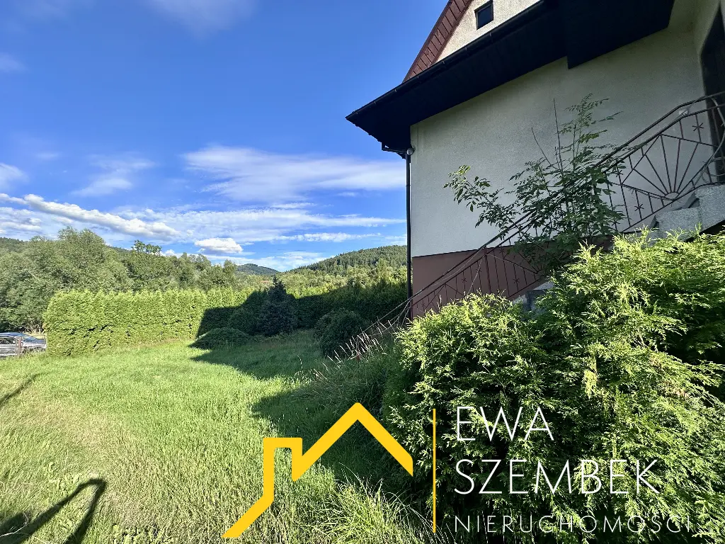 Dom z dużą działką 2100 m2 z pięknym  widokiem - cisza spokój zieleń - Dom w górach na sprzedaż