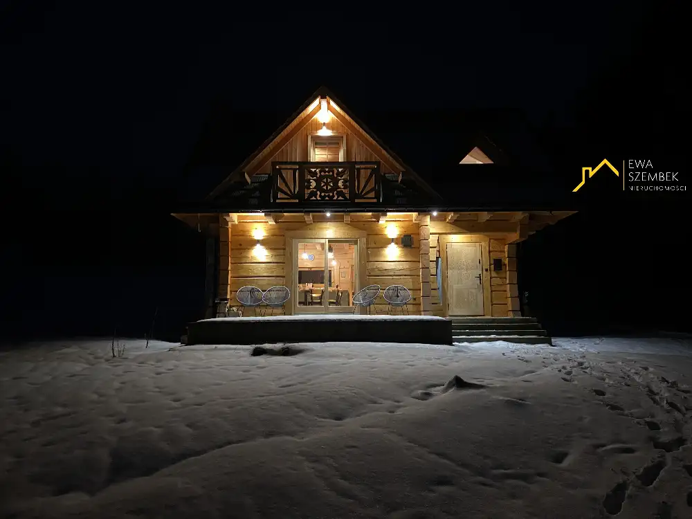 Drewniany dom gotowy do zamieszkania lub inwestycji | 45 arów działka