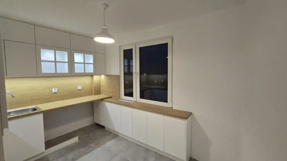Na sprzedaż 3-pokojowe mieszkanie 68,2 m² z balkonem i piwnicą – po generalnym remoncie - Mieszkanie na sprzedaż Kraków