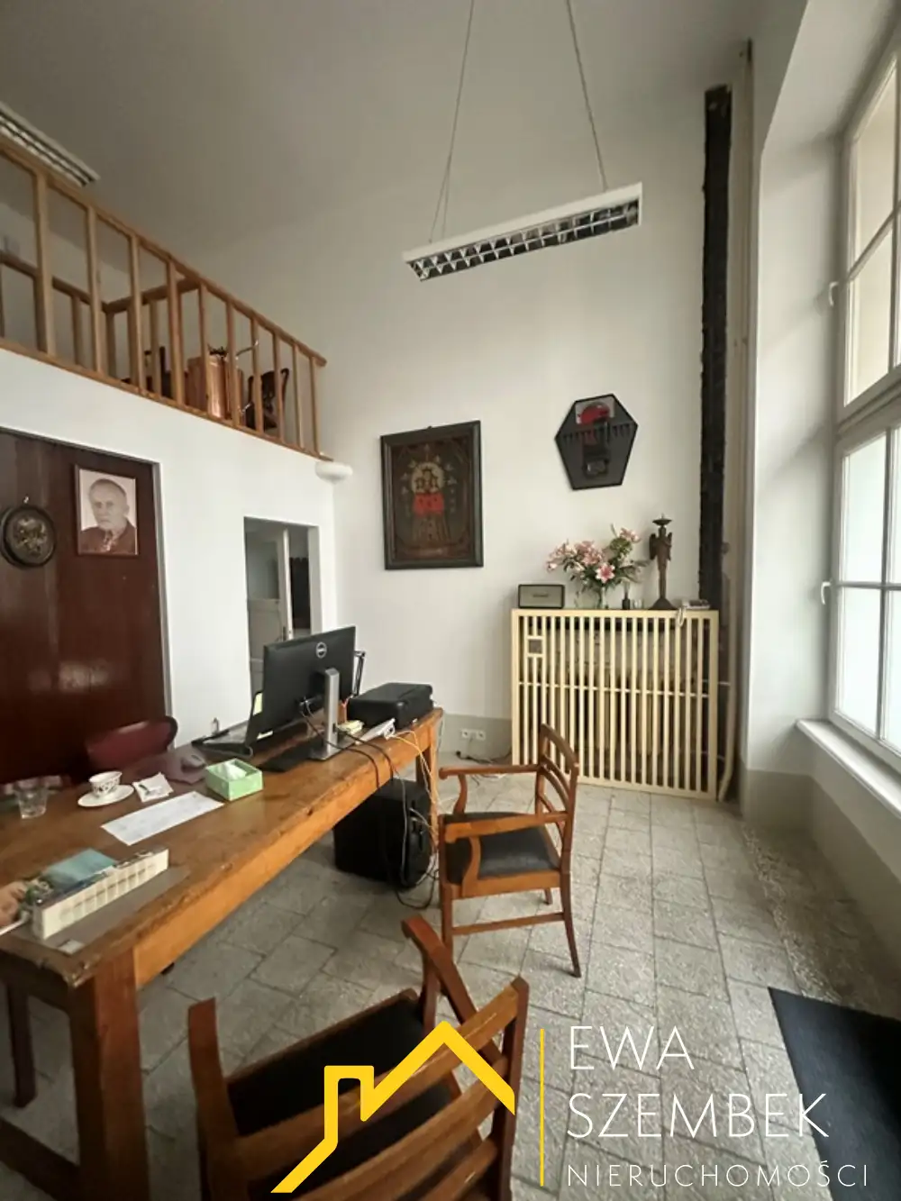 Rynek Główny/ lokal z witryną / 45m2/ dziedziniec - Lokal usługowy na wynajem Kraków