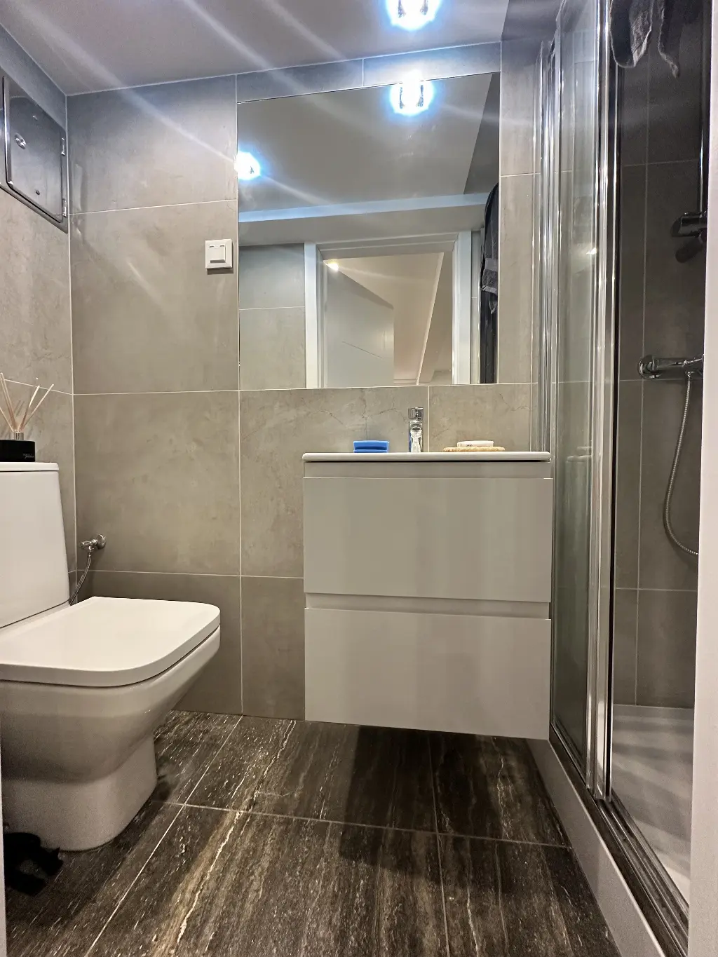 lokal usługowy w przyziemiu/ 17 m2/ Karmelicka - Lokal usługowy na wynajem Kraków