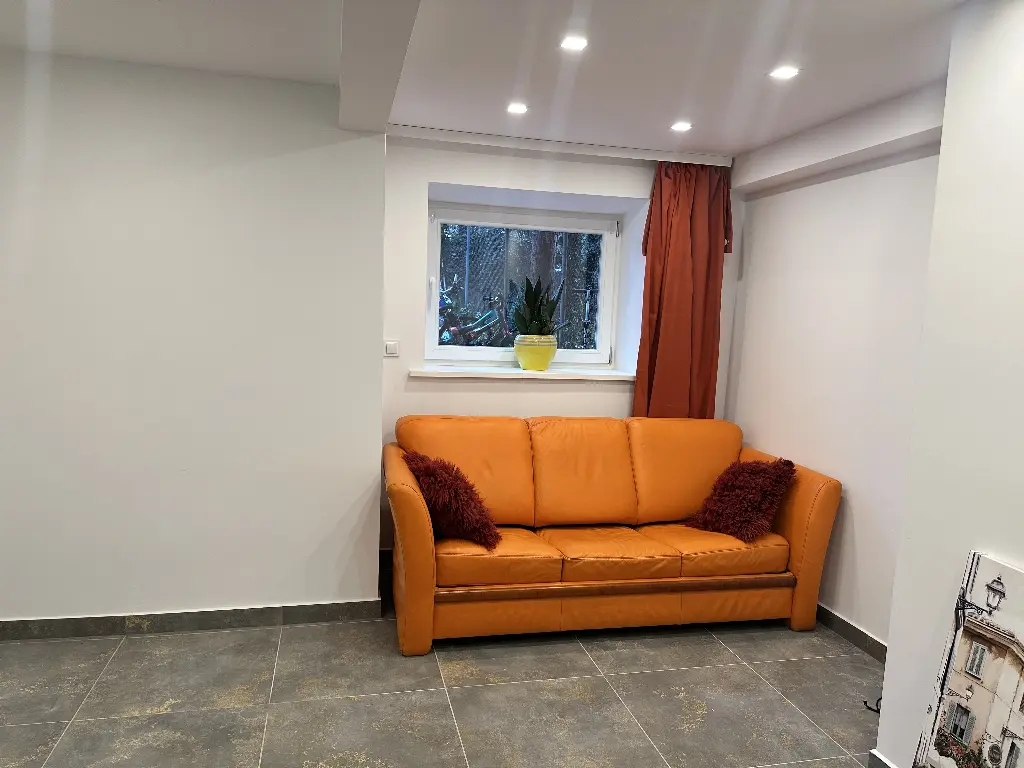 lokal usługowy w przyziemiu/ 17 m2/ Karmelicka - Lokal usługowy na wynajem Kraków