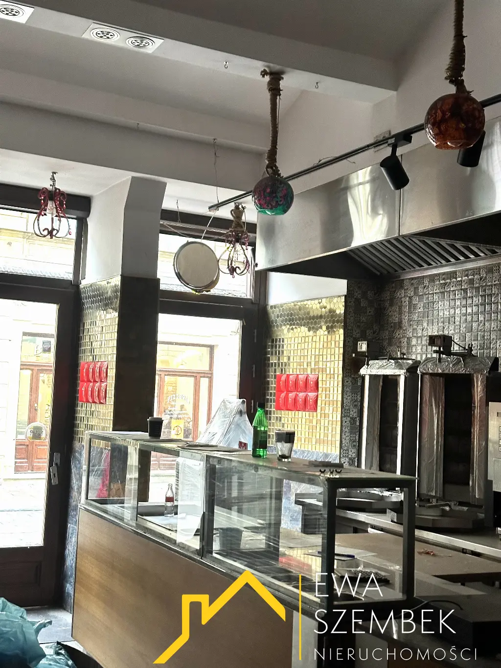 Obręb Plant/ Rynek Główny / front z witryną/ odstępne - Lokal gastronomiczny na wynajem Kraków