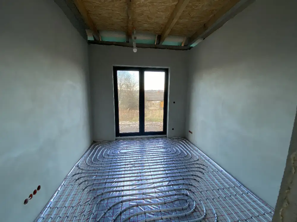 Nowoczesny dom parterowy w stanie deweloperskim - Dom w górach na sprzedaż