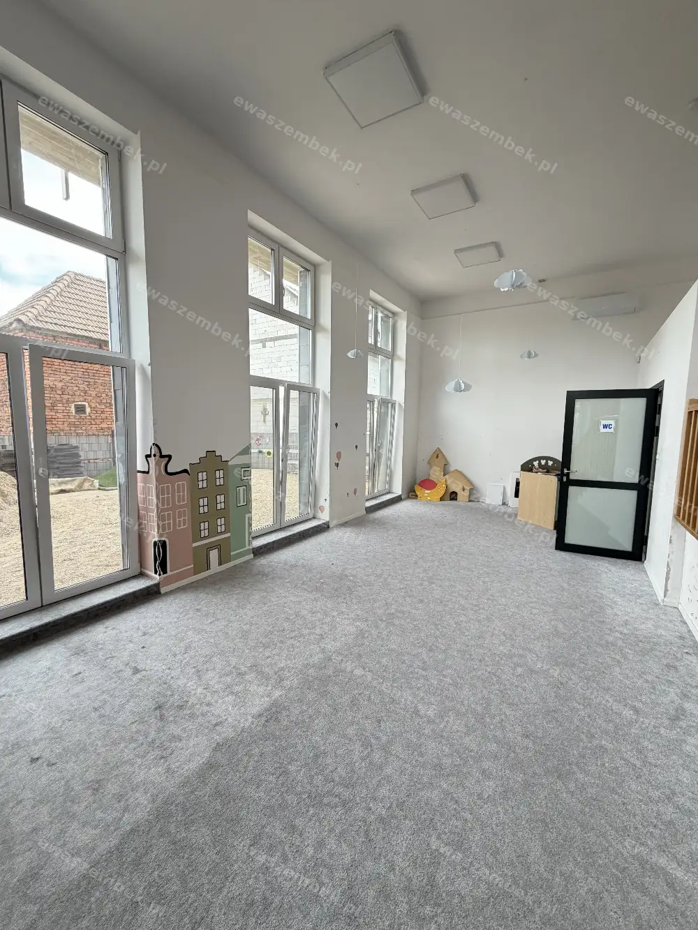 Księcia Józefa/ lokal usługowy/ parter/ 90m2