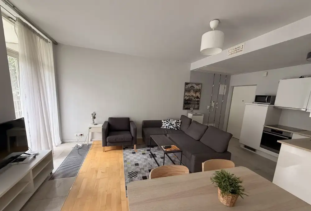 Stare Miasto mieszkanie do wejścia, ok. Asnyka 46m2, 2 pokoje, wysoki standard