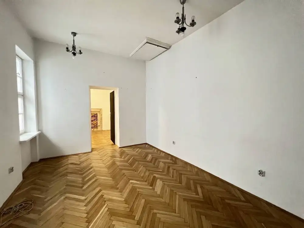 Lokal usługowy/biurowy | 62,5 m2 | 4 pomieszczenia | ok. Rynek Główny