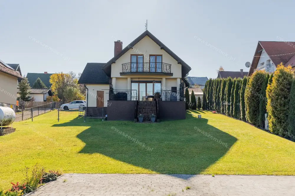WYJĄTKOWY DOM NA SPRZEDAŻ – JORDANÓW | DZIAŁKA 11 ARÓW | 263 m²