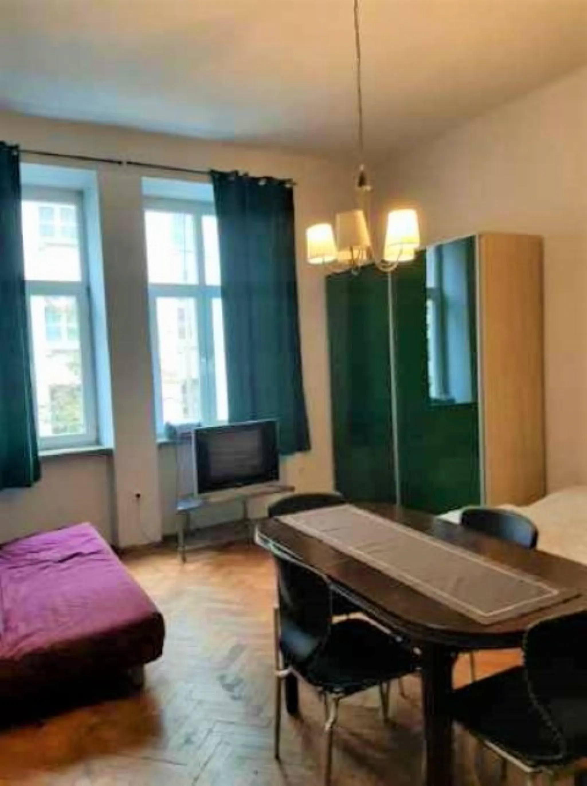 Mieszkanie na sprzedaż, Stare Miasto, 109m2, 4 pokoje, 2 łazienki, 1 piętro - Mieszkanie na sprzedaż Kraków